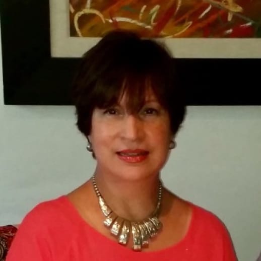 img staff maria teresa e
